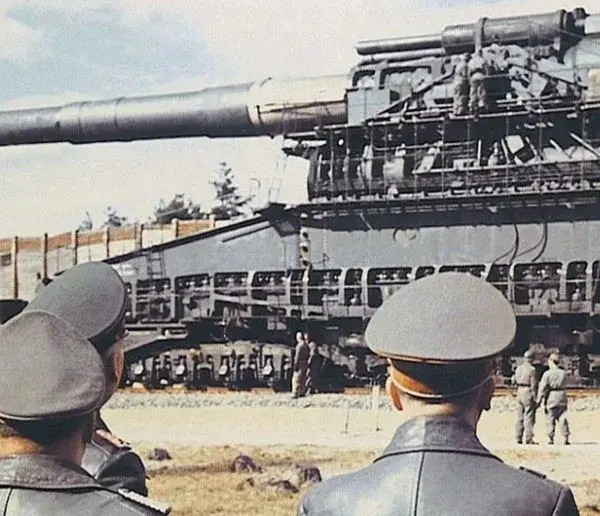 Gustaw - działo kolejowe kalibru 802 mm
